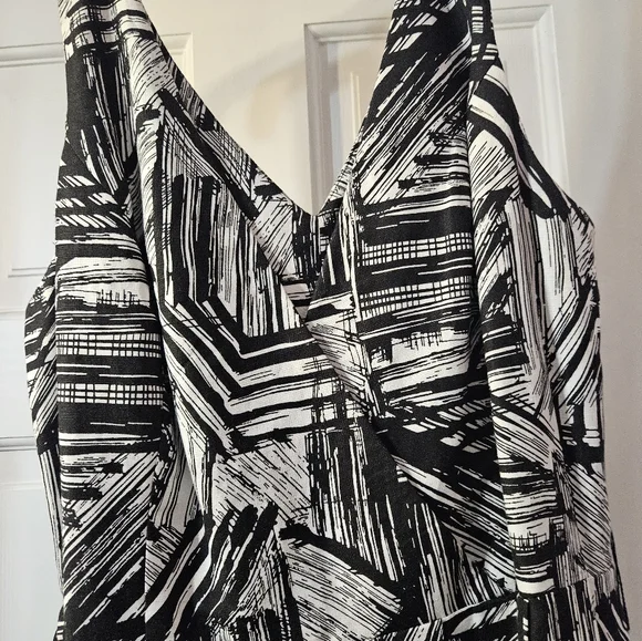 Ladies dress size 12 - Picture 5 of 10